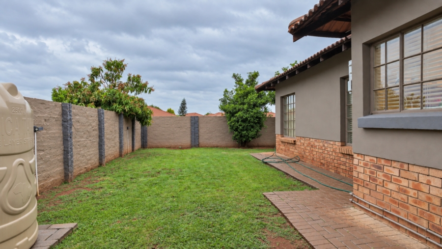 3 Bedroom Property for Sale in Waterkloof East North West